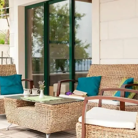 Rita Mit Blick Auf Wasser Holiday home *