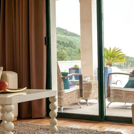 Rita Mit Blick Auf Wasser Holiday home Makarska